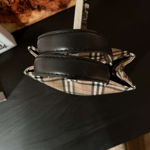 Burberry Nova Check Nylon Small Tote - Picture 3 of 9